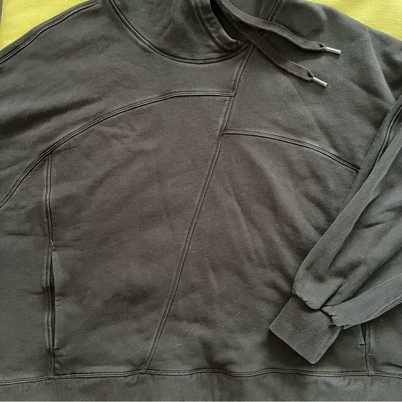 Broken Beats Hoodie - Picture 9 of 11